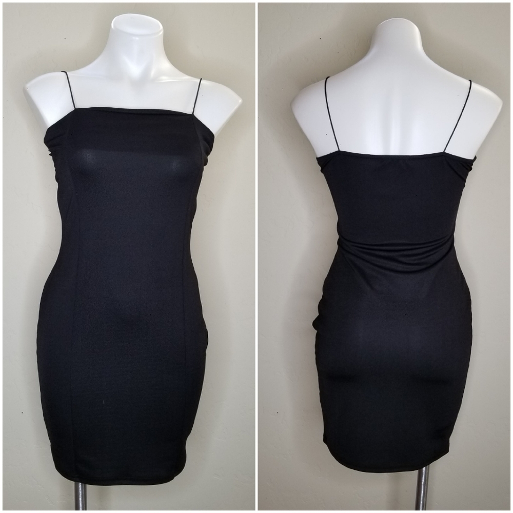 BOOHOO | Little Black Dress Fitted Sleeveless - Picture 6 of 8